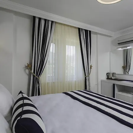 Otel Uslu Hotel Royal Yachting